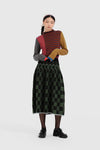 YANYAN KNITS Fall/Winter 2025: Wool plaid cropped sweater / mid-length skirt YYK-YYW25-1422-GW (Skirt: YYW25-2021)